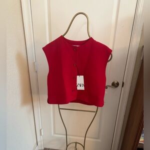Zara Bright Red Sleeveless Cropped Button Top